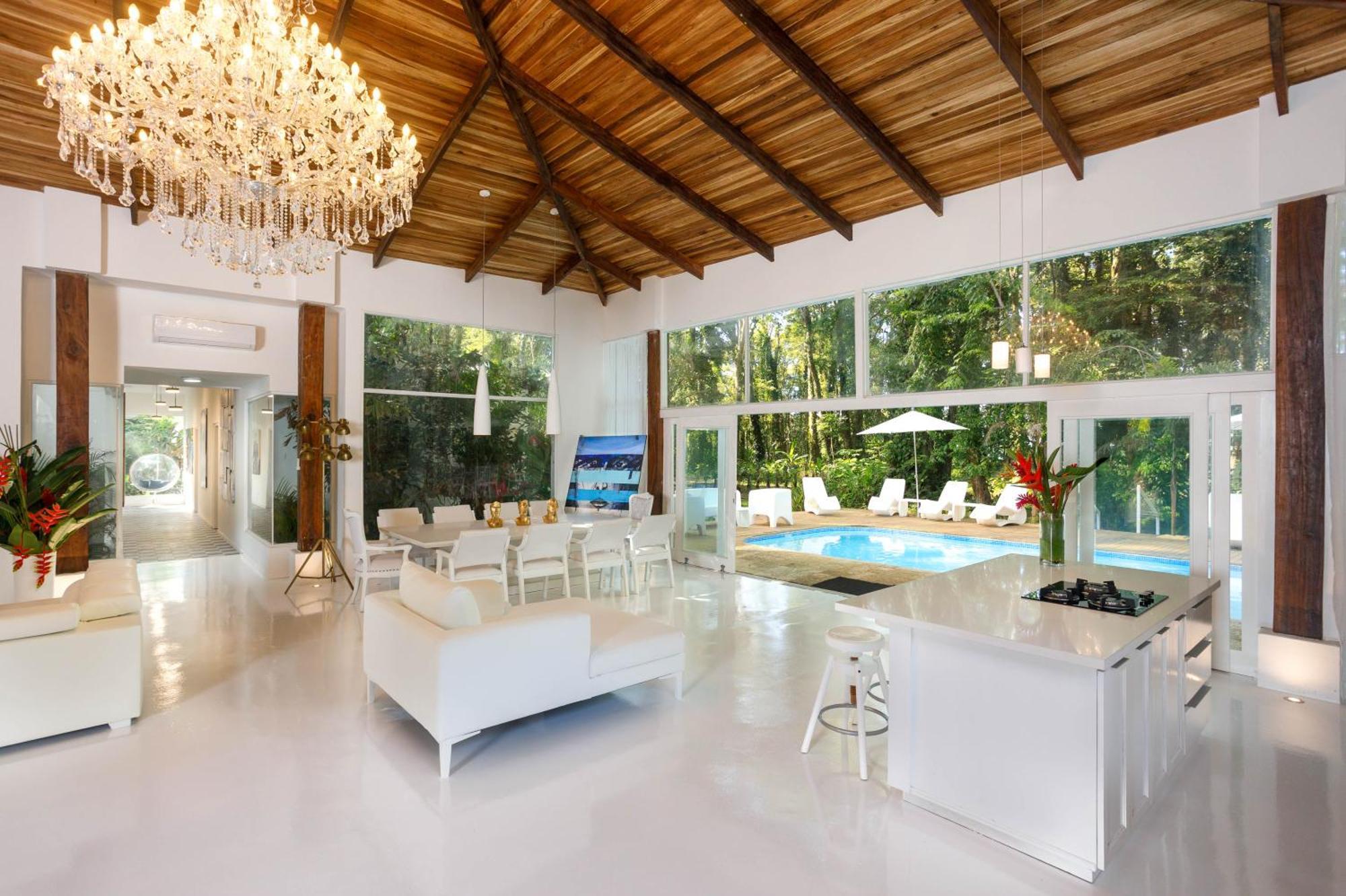 Le Cameleon Boutique Hotel Puerto Viejo de Talamanca Exterior foto